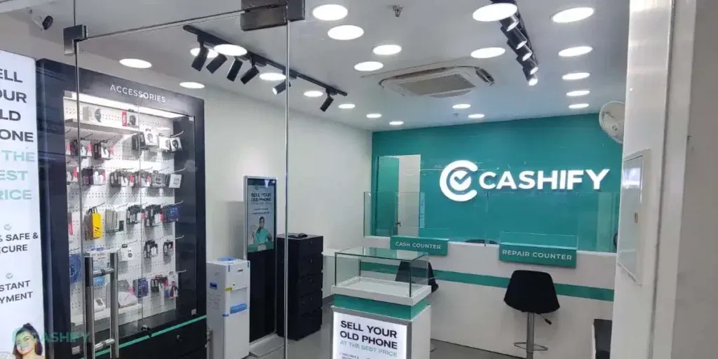 cashify store where you sell your old phone offline