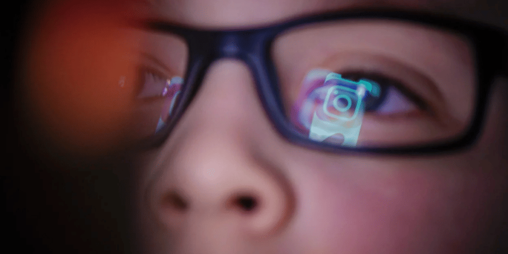 Instagram aims to save children from suicide and self harm