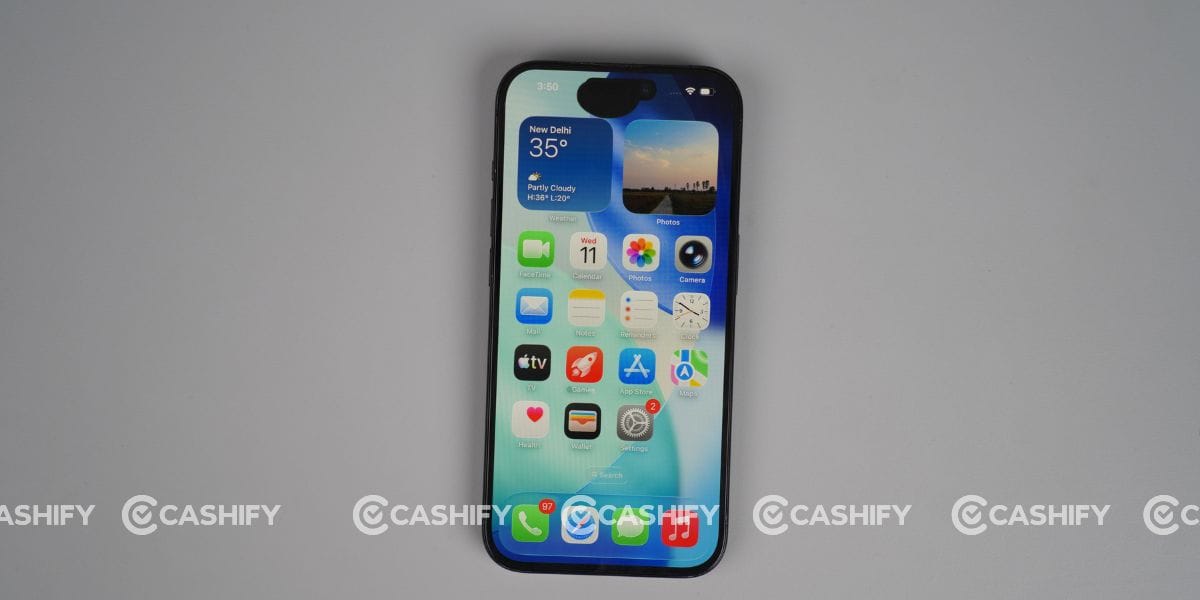 Apple iPhone 15 Pro UI