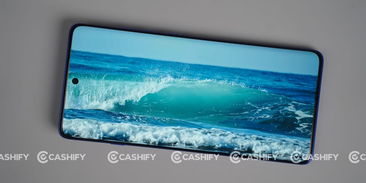 Motorola Edge 60 Pro display