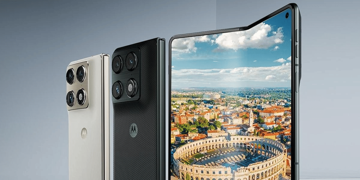 Motorola Razr Fold India Launch: Premium Phone Arrives With Premium Features