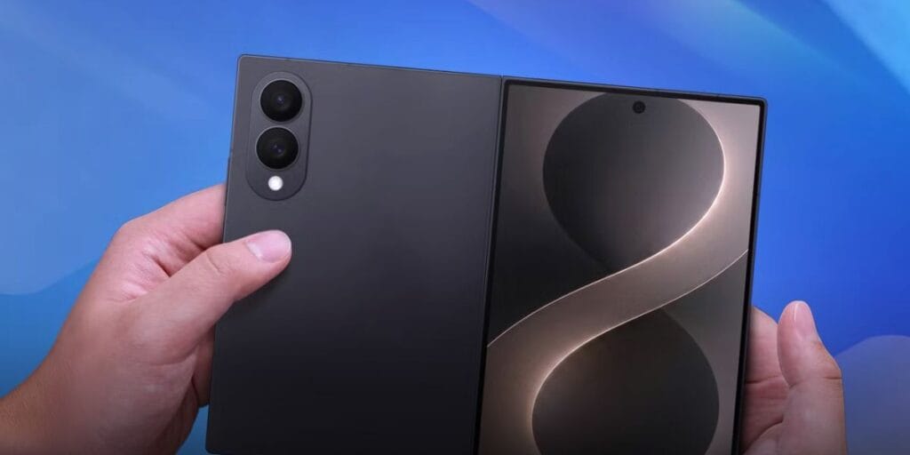 galaxy z fold 8 wide