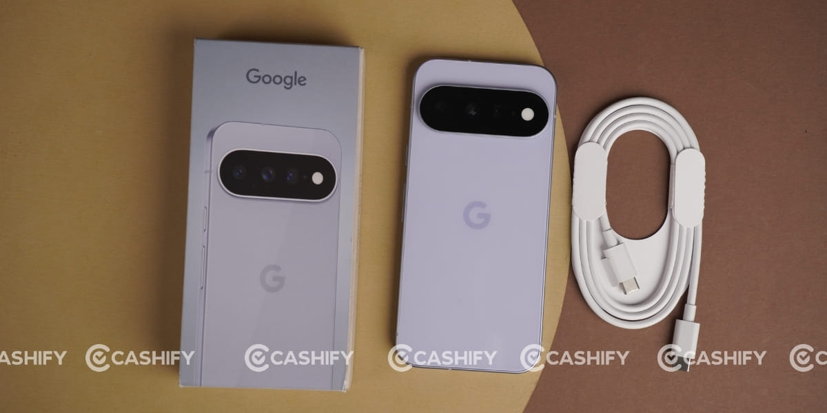 Google Pixel 11 box content